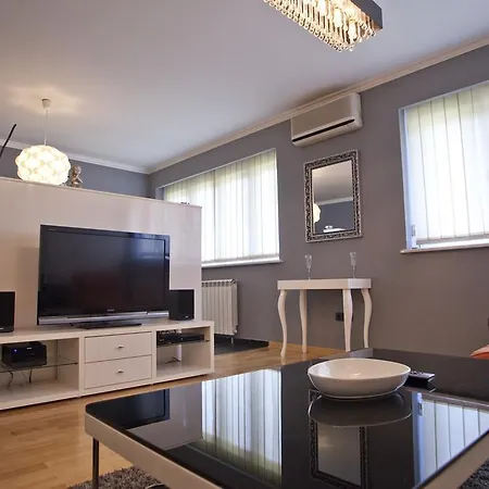 Angel Apartment Белград Номер фото